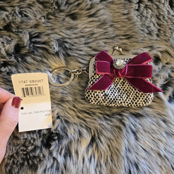 reserved Coach Houndstooth Coin Purse Swarovski Gem Charm & Pink Velvet Bow - Picture 4 of 8